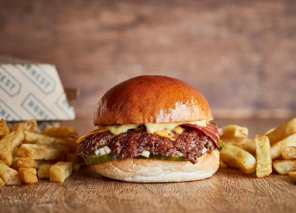 Smashed single bacon cheeseburger
