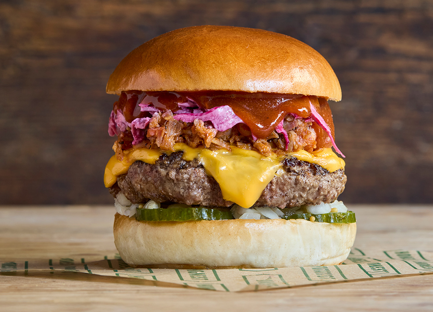 Beef & pulled pork BBQ burger